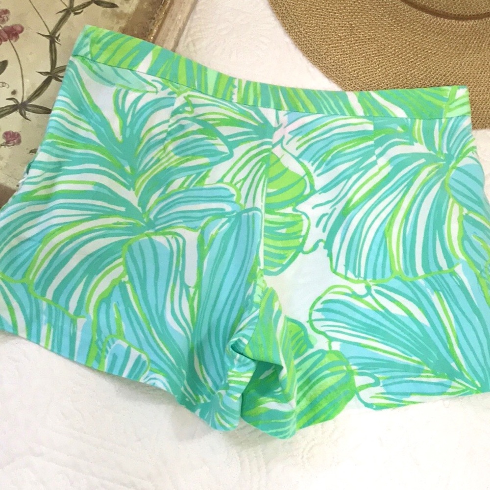 Lilly Pulitzer Jeannie Short Fronds Place Green Sheen